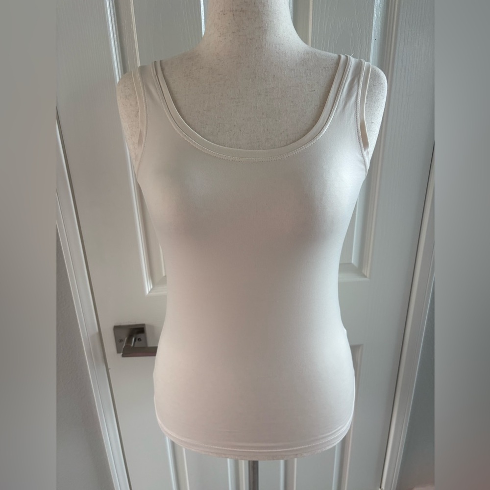 Alfani | Women's Cream Tank Top | sz M | Very Good Condition.